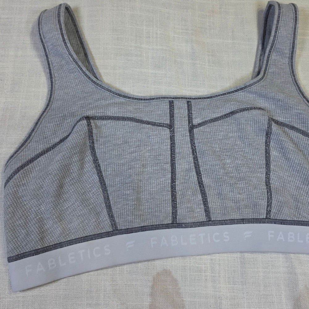 Fabletics Gray Waffle Knit Sports Bra Scoop Neck Logo Band XXL BA2253716-5336